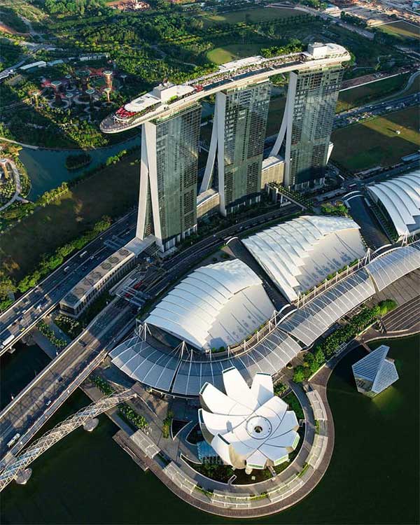 “Du thuyền trên không" Marina Bay Sands - 5,2 tỷ USD
